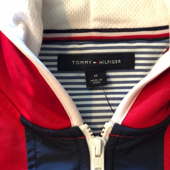 Brand New Tommy Hilfiger Sweater - Picture 3 of 8